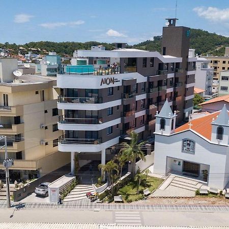 Aion Suites 205 - Lindo Apartamento Com Vista Para O Mar, A 60M Da Praia De Bombinhas, Com Piscina E Academia No Rooftop. Екстериор снимка