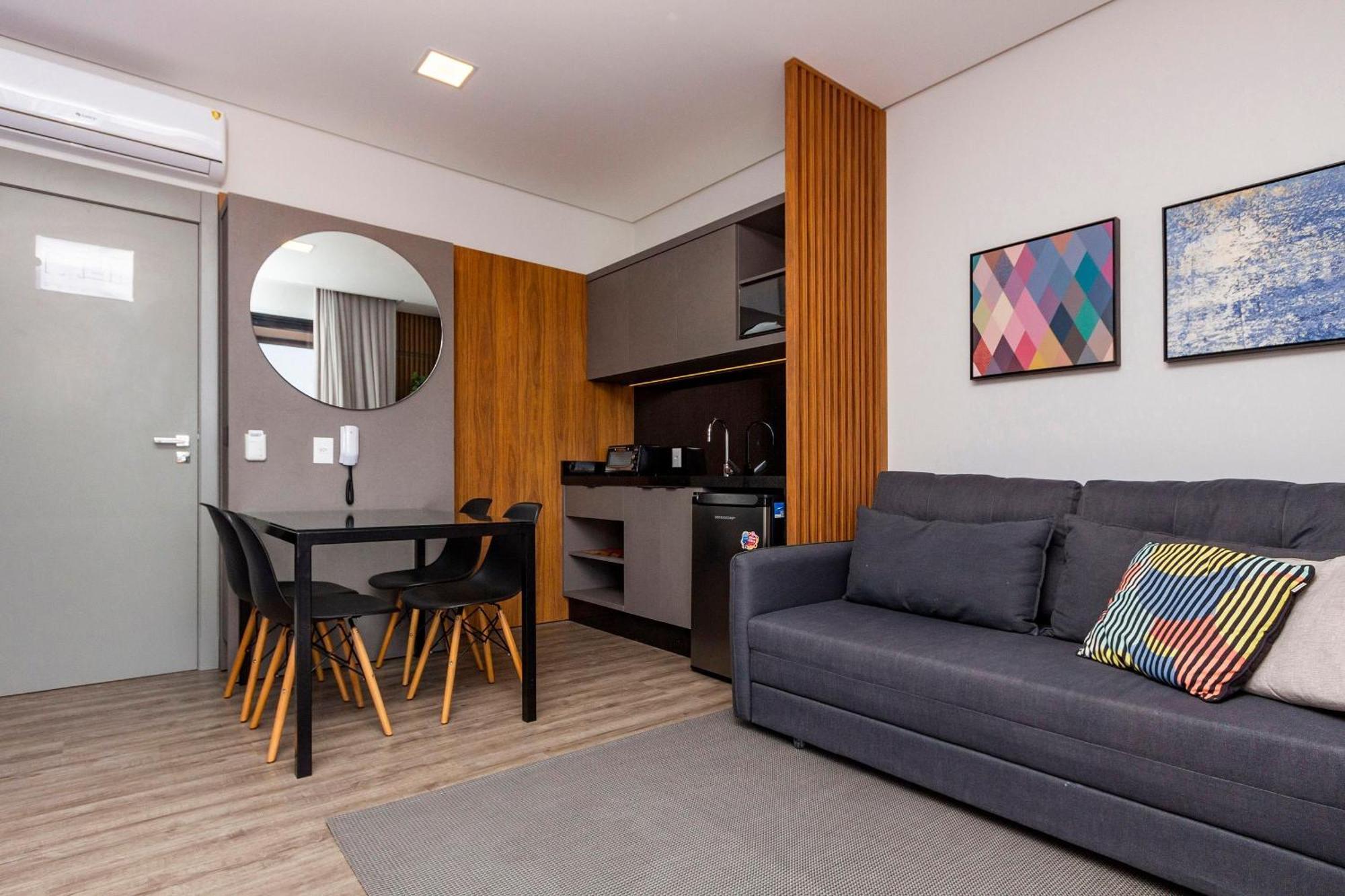 Aion Suites 205 - Lindo Apartamento Com Vista Para O Mar, A 60M Da Praia De Bombinhas, Com Piscina E Academia No Rooftop. Екстериор снимка