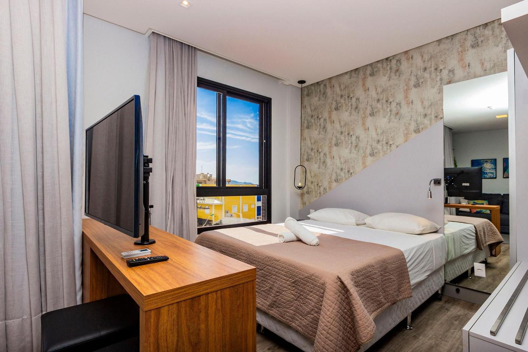 Aion Suites 205 - Lindo Apartamento Com Vista Para O Mar, A 60M Da Praia De Bombinhas, Com Piscina E Academia No Rooftop. Екстериор снимка